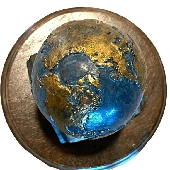 Signed Max Greiner Earth Globe The Great Commission Numbered Bible Sculptures